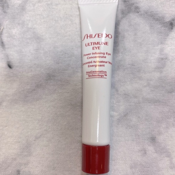 Shiseido Red Floral Bag Beauty Gift Set - 6pc, Cleansing, Serum, Firming, Eye - Picture 12 of 15